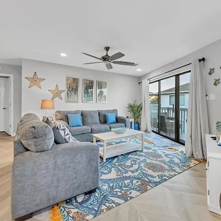 Crystal Village II 6B - Close To The Beach 2Bd 2Ba